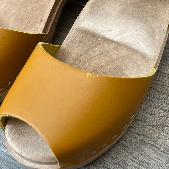 MIA Anja Mustard Clog Sandals Size 37 - Picture 5 of 9